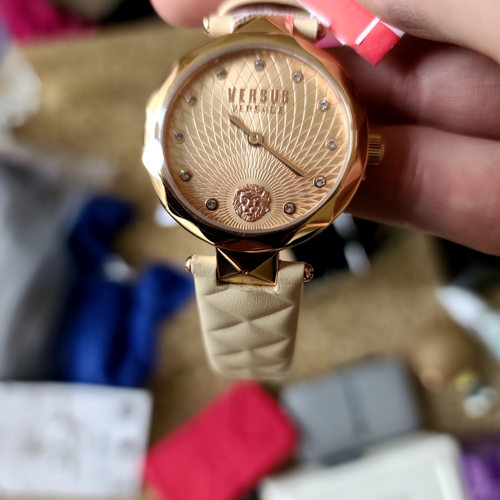 Versace versus watch
